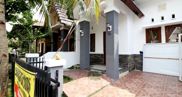 Dijual Rumah Siap Huni Strategis Bebas Banjir Nanggewer Mekar Cibinong