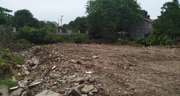 Dijual cepat tanah di Jalan Stella IVA Komplek Kejaksaan