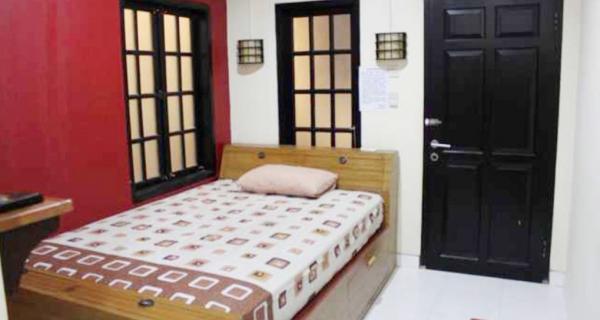 Kost Murah di Cempaka Putih Dekat Kampus UNJ, UIJ dan Green Pramuka Square Mall