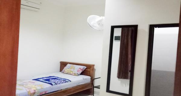 Kost Putri Dekat UI Salemba, Universitas YARSI, UNJ, UIJ, Mall Green Pramuka Square dan RSCM