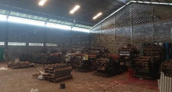 Dijual Pabrik Luas di Raya Kesamben, Jombang