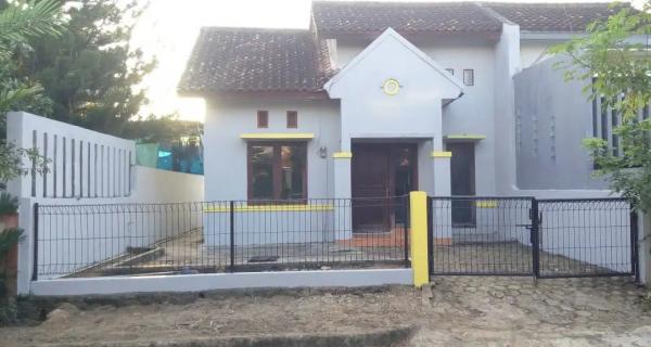 Rumah Dijual Dekat Pusat Kota Samarinda di Perumahan Bumi Sempaja Kota Samarinda