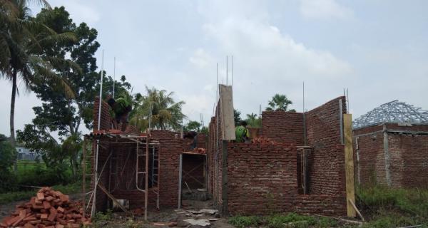 Bangun renovasi rumah lama / baru. Pasang plafond dll. 