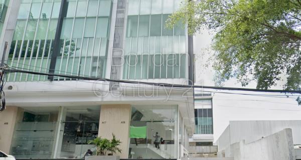 Disewakan Ruko 4 lantai + Rooftop di Duren Tiga Jakarta Selatan