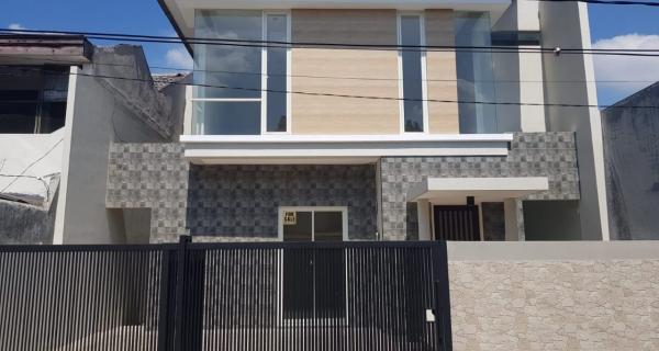 Jual Rumah Baru di jalan Babatan Mukti Kota Surabaya