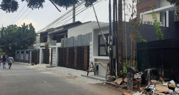 RUMAH JL. GRESIK MALANG ( MT )