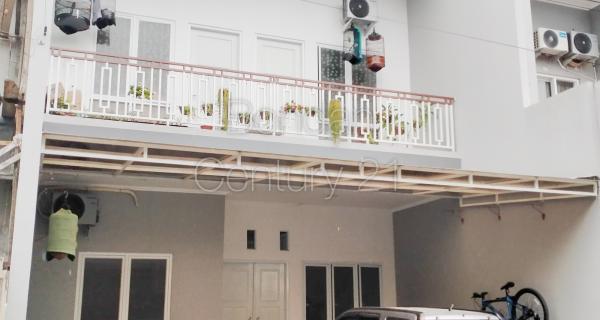 Dijual Rumah 2 lantai di Kedawu Residence Ciracas Jakarta Timur
