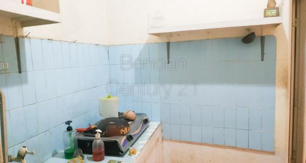 Dijual Rumah Berikut Toko di pinggir Jl. Pengantin Ali Ciracas.
