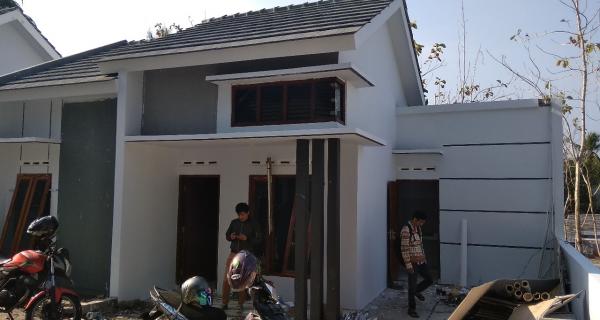 PINGGIR JALAN UTAMA  Detail info dan cek lokasi hub kami: Ara 088215746130 WA