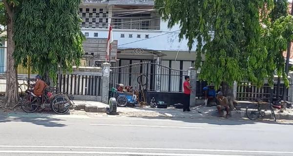 Jual Rumah Lokasi Strategis Jalan Utama Kota Cirebon