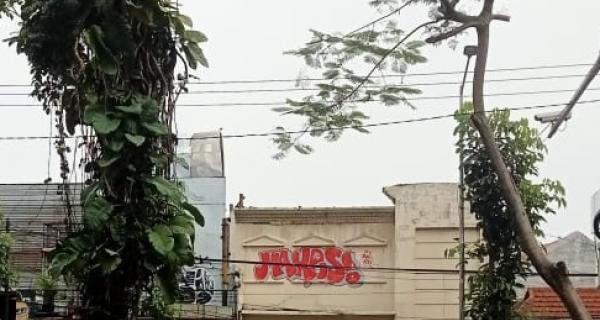 Disewakan Ruko Strategis di Raya Mayjen Sungkono, Surabaya