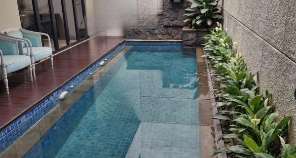 Dijual Rumah Mewah 2 Lantai di Sasak Residence, Jakarta Selatan