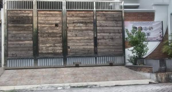 Dijual Rumah 2 Lantai Minimalis di Baratajaya, Surabaya