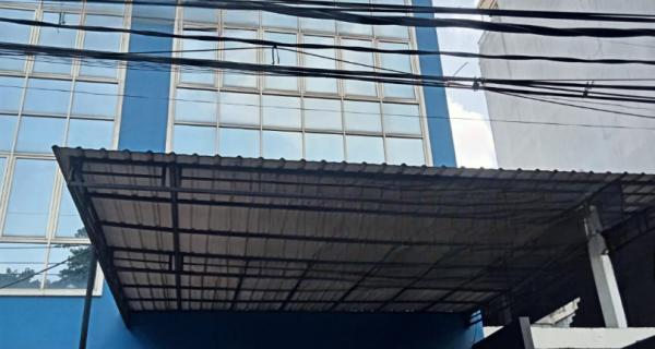 Dijual dan Disewakan Ruko 4,5 Lantai di Jalan Perak Timur, Surabaya