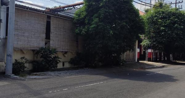 Dijual Rumah Strategis Tengah Kota di Embong Wungu, Surabaya