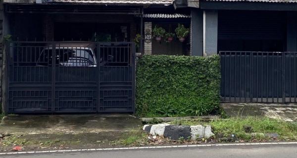 Dijual Rumah SHM di Gunungpuyuh, Kota Sukabumi