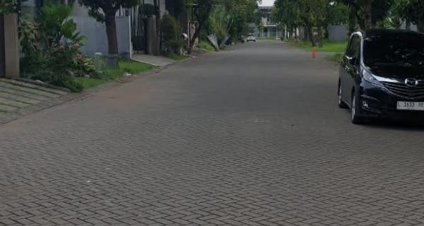 Dijual Kos 3 Lantai Strategis di Citraland Utama, Surabaya