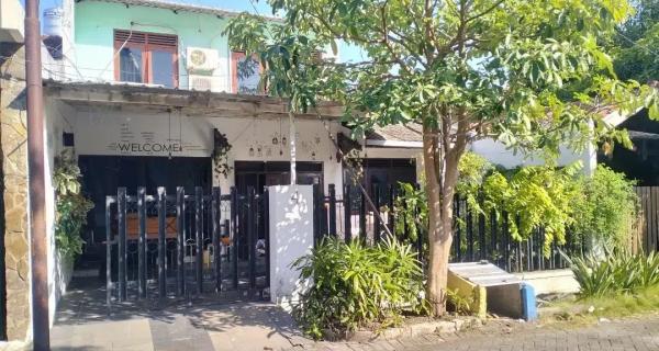 Dijual Rumah SHM di Jalan Semolowaru Tengah, Surabaya