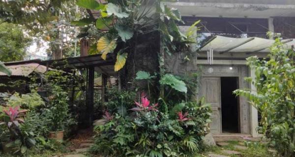 Dijual Rumah Luas di Raya Tajur, Kota Bogor