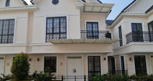 Dijual Rumah Klasik di Lavon 2, Tangerang
