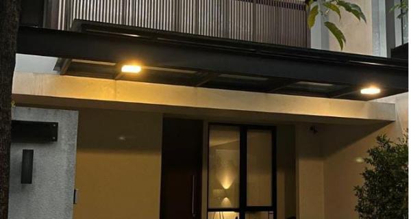 Dijual Rumah Minimalis Bagus di Serenia Hills, Tangerang Selatan