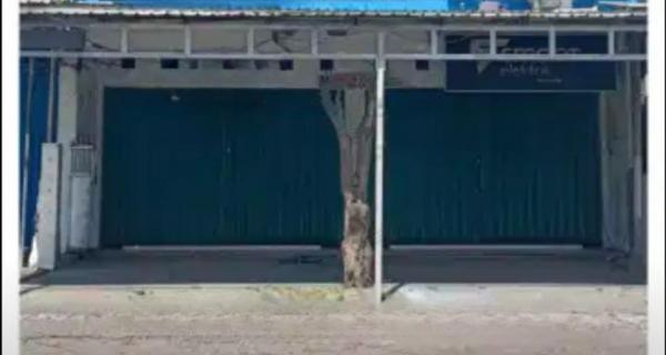 Dijual Ruko Gandeng di Raya Mayjend Sungkono, Gresik
