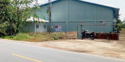 Tanah Khatulistiwa, Raya Wajok Hilir Km. 12, Pontianak, Kalimantan Barat