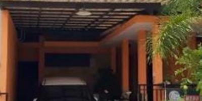 Rumah Minimalis di Perumahan Sukolilo Park Regency Rumah Minimalis di Perumahan Sukolilo Park Regency