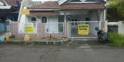 Rumah Kosong di Perumahan Nirwana Bagus Siap Huni Rumah Kosong di Perumahan Nirwana Bagus Siap Huni