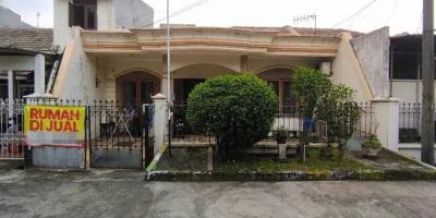 Rumah Bagus di Rungkut Mapan Selatan Surabaya Timur Rumah Bagus di Rungkut Mapan Selatan Surabaya Timur