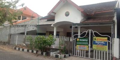 Rumah Daerah Kali Rungkut di Jalan Rungkut Harapan Rumah Daerah Kali Rungkut di Jalan Rungkut Harapan