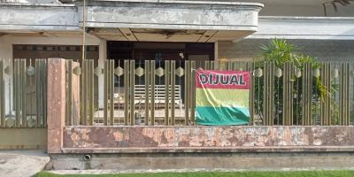 Jual Rumah Luas Manyar Tirtoasri Kota Surabaya Shm Jual Rumah Luas Manyar Tirtoasri Kota Surabaya Shm