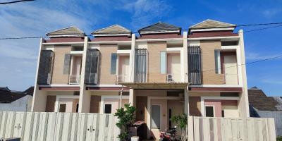 Rumah Baru Gress Sangat Murah di Grand Royal Surabaya Rumah Baru Gress Sangat Murah di Grand Royal Surabaya