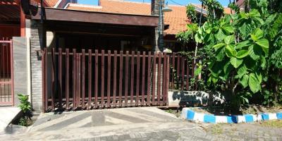Dijual Rumah Murah Hitung Tanah di Rungkut Mejoyo Surabaya Timur
