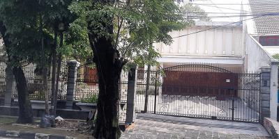 RUMAH MEWAH TANAH LUAS SUPER MURAH VIEW TAMAN DI SAYAP Jl. SUPRATMAN BANDUNG
