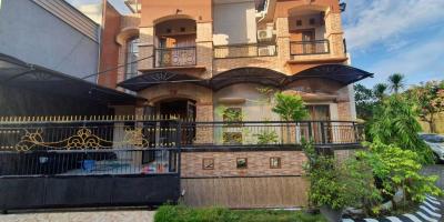 Rumah Mewah Perumahan Kebonsari Regency Jambangan