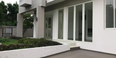 Rumah Baru Mewah Citraland di Taman Puspa Raya Siap Huni Rumah Baru Mewah Citraland di Taman Puspa Raya Siap Huni