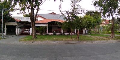 Rumah Luas Strategis di Jalan Margorejo Indah Surabaya Rumah Luas Strategis di Jalan Margorejo Indah Surabaya