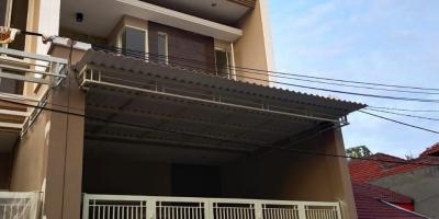 Rumah Baru Gress Minimalis Ciamik kawasan Perumahan di Surabaya Timur Rumah Baru Gress Minimalis Ciamik kawasan Perumahan di Surabaya Timur