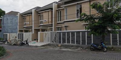 Jual 2 Unit Rumah Baru Gress di Araya Galaxy Bumi Permai Surabaya Jual 2 Unit Rumah Baru Gress di Araya Galaxy Bumi Permai Surabaya
