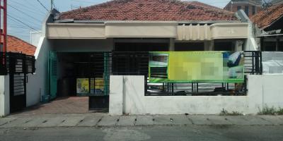 Jual Rumah Apik Semampir Selatan Daerah Semolowaru Sukolilo Surabaya Jual Rumah Apik Semampir Selatan Daerah Semolowaru Sukolilo Surabaya
