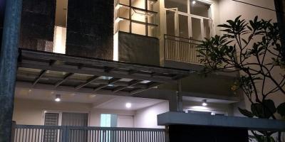 Rumah Minimalis Medokan Semampir di Koala Regency Rumah Minimalis Medokan Semampir di Koala Regency