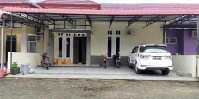 Rumah Pondok Pelangi, Karya Baru, Pontianak, Kalimantan Barat Rumah Pondok Pelangi, Karya Baru, Pontianak, Kalimantan Barat