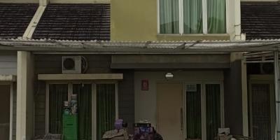 Dijual Rumah 2 Lantai Harga Murah di Graha Raya