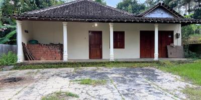Jual Rumah Siap Huni 1442m² Mojogedang Karanganyar