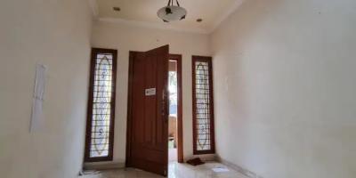 Jual Rumah Mewah di Kawasan Elit Surabaya Jual Rumah Mewah di Kawasan Elit Surabaya