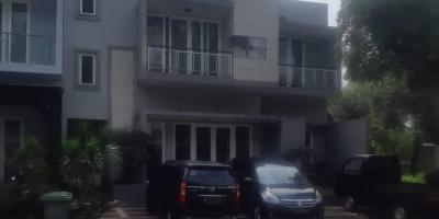 Rumah Mewah Minimalis Kawasan Cigadung Greenland Kota Bandung Rumah Mewah Minimalis Kawasan Cigadung Greenland Kota Bandung