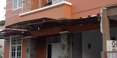 Rumah 2 Lantai di dalam Perumahan Utara Tajem dekat Kampus UNRIYO