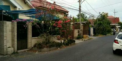 Sewa Rumah SHM Bagus di Darmo Permai Selatan Surabaya Sewa Rumah SHM Bagus di Darmo Permai Selatan Surabaya
