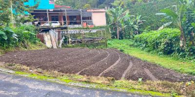 Tanah 185m² Strategis Bangun Villa Wisata Tawangmangu 